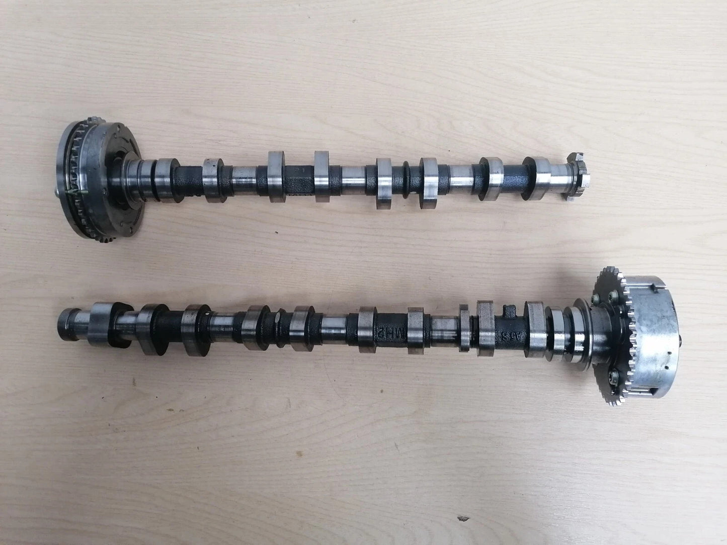 ✅Toyota C-HR 1.8 Hybrid 2020 Camshafts Pair 13050-25010 Warranty A016 - Image 1