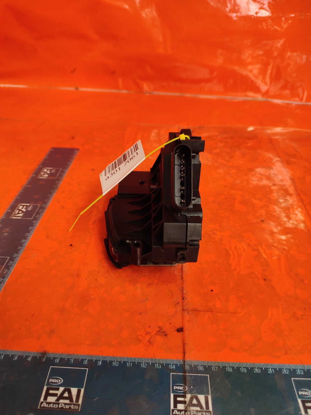 ebay-src:https://i.ebayimg.com/00/s/mtywmfgxmjaw/z/7-uaaeswz51o1kbe/$_57.jpg