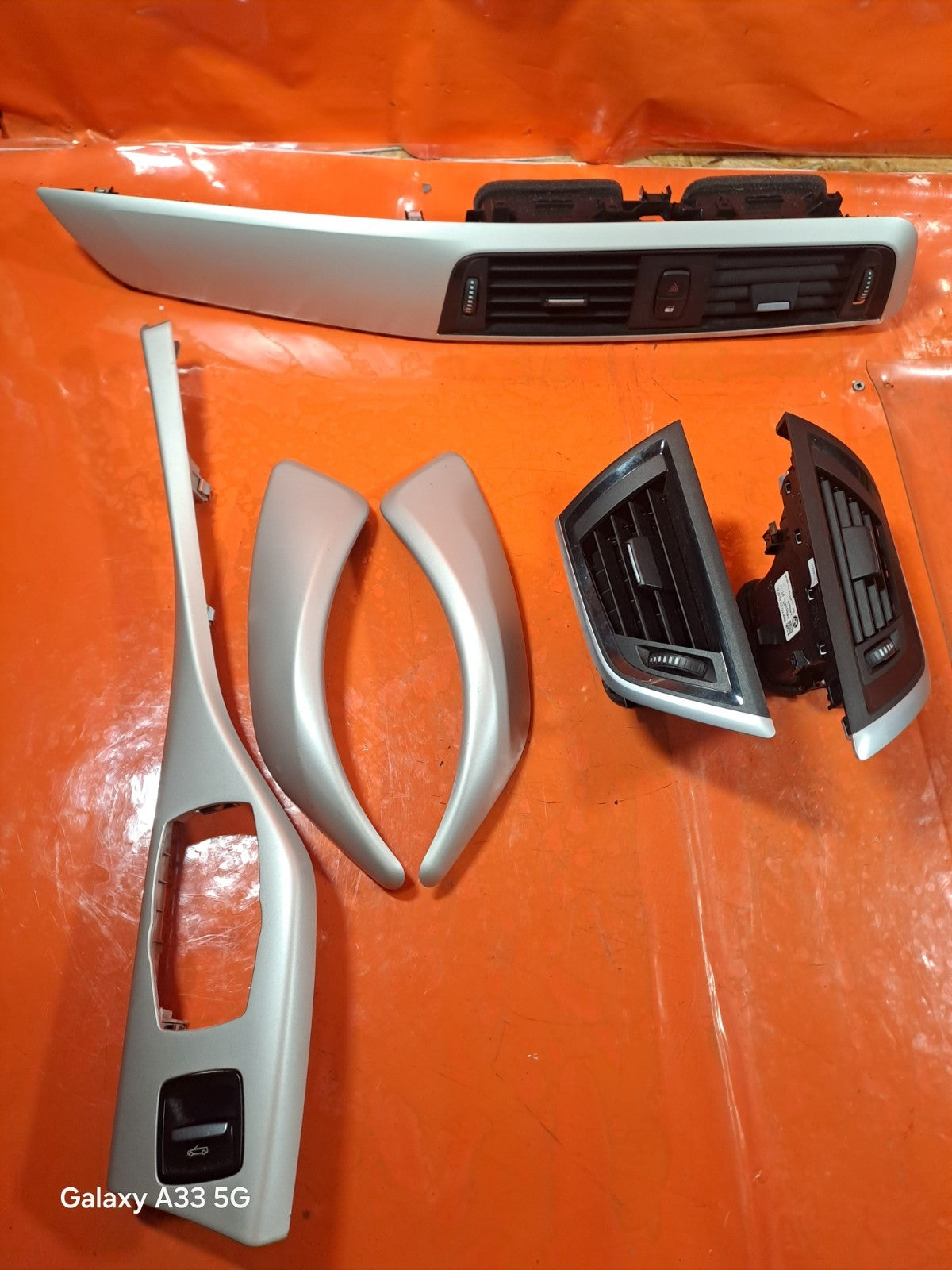 ✅BMW F23 218D 2.0 DIESEL 2019 AIR VENTS & DASHBOARD TRIMS 2636104 2636103 A344 - Image 1