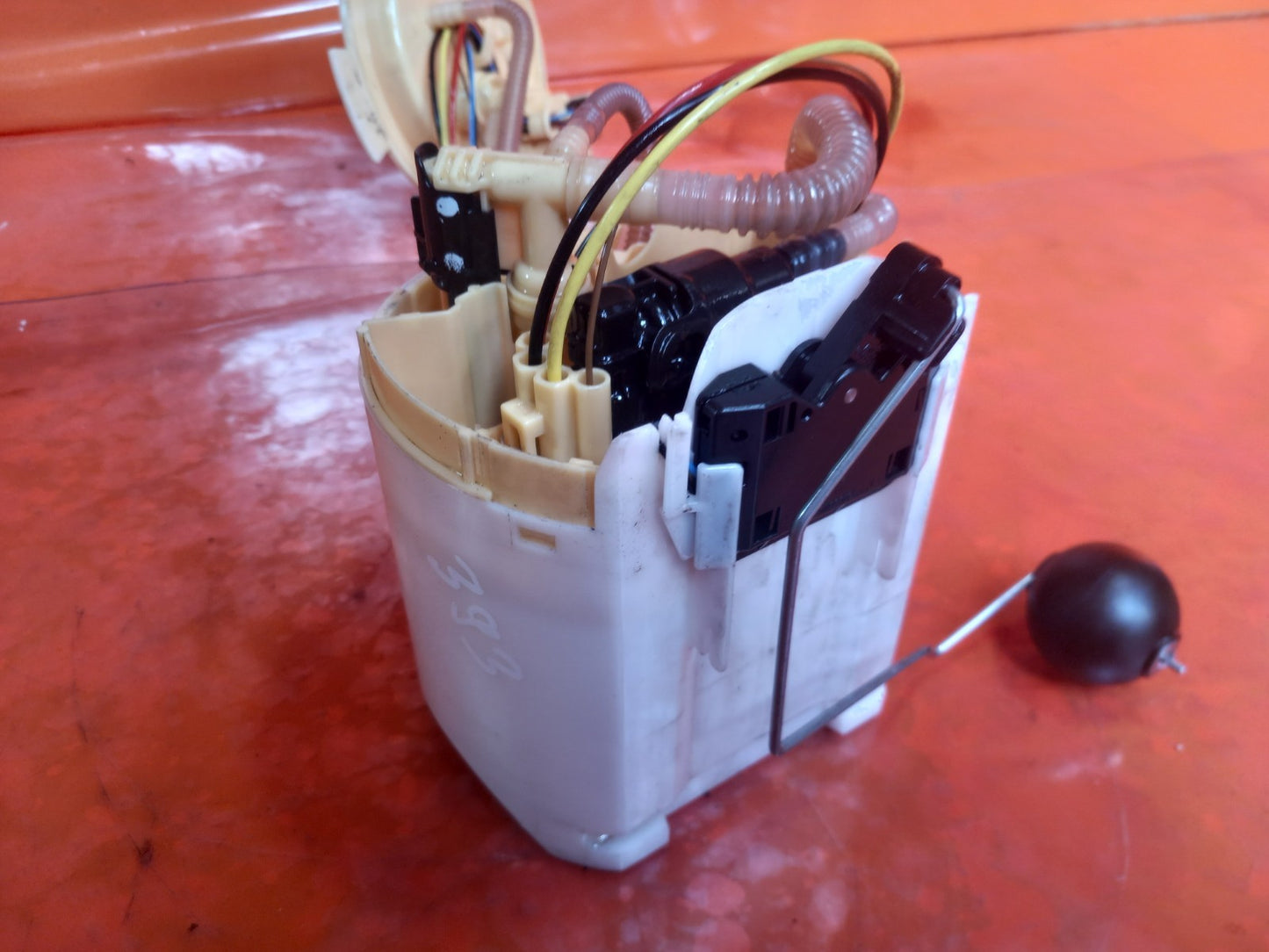 2019 BMW X3 G01 3.0 Diesel Fuel Pump Sender Unit 7214884 Warranty A393 - Image 6