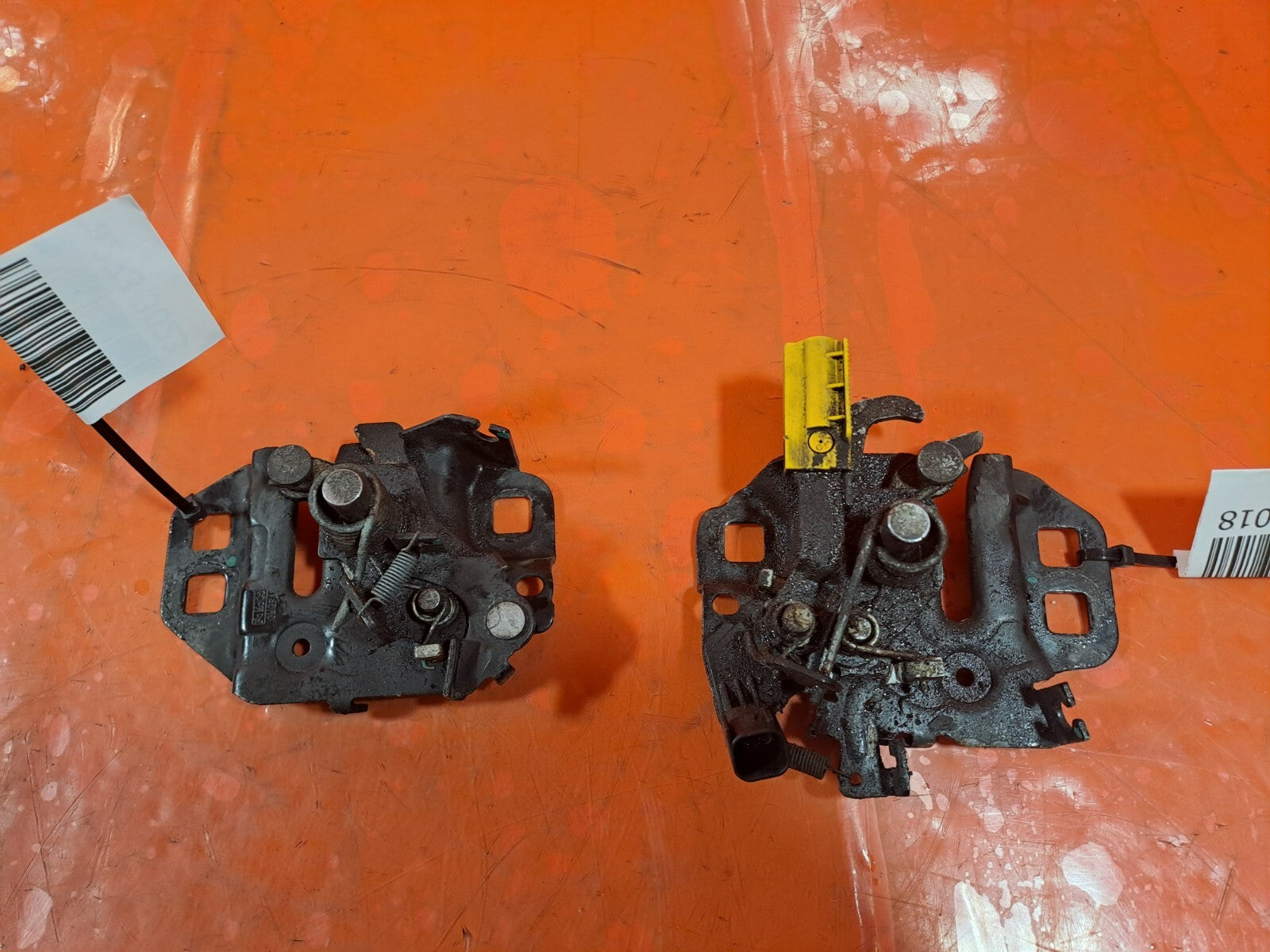 ebay-src:https://i.ebayimg.com/00/s/mtiwmfgxnjaw/z/ebsaaoswo61obixj/$_57.jpg