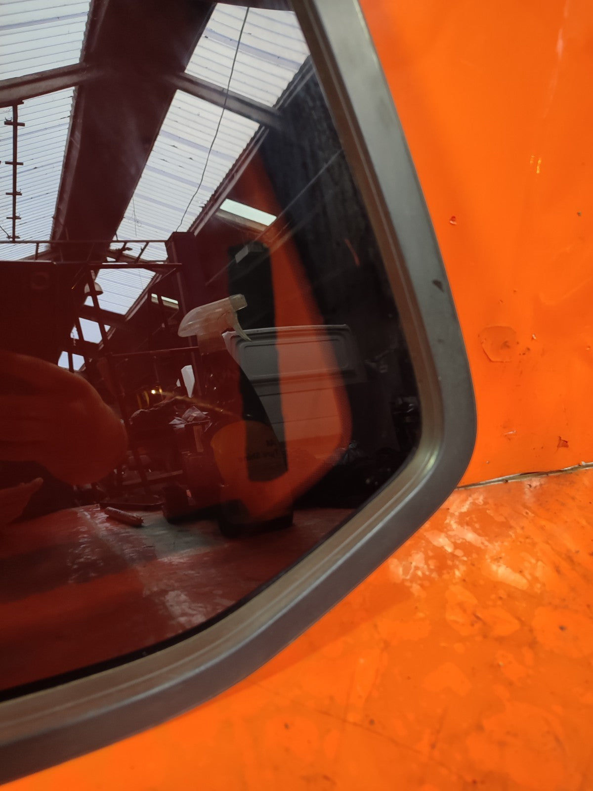✅FORD GALAXY ZETEC 2.0 DIESEL 2018 REAR LEFT QUARTER SIDE GLASS EM2B-U29701-A/B - Image 5