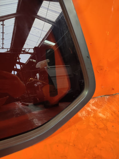 ✅FORD GALAXY ZETEC 2.0 DIESEL 2018 REAR LEFT QUARTER SIDE GLASS EM2B-U29701-A/B - Image 5