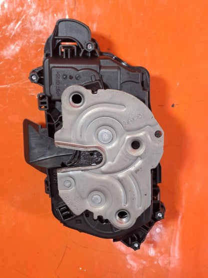 ebay-src:https://i.ebayimg.com/00/s/mtywmfgxmjaw/z/wlcaaesw6r5phkgf/$_57.jpg