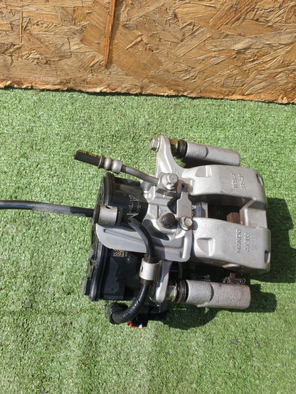 ✅2022 TESLA MODEL Y REAR RIGHT BRAKE CALIPER 335-20 + WARRANTY A172 - Image 2