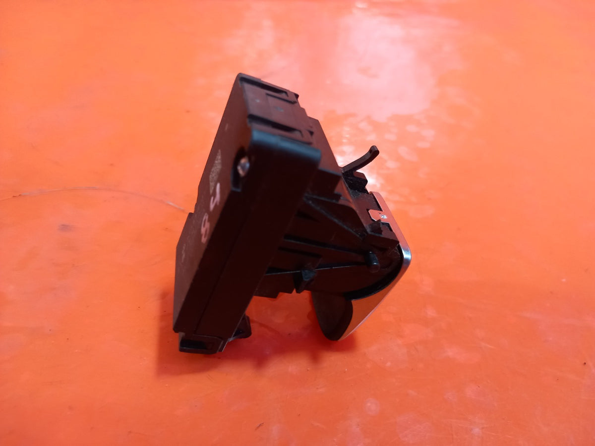 2014 Mercedes C Class W205 Parking Handbrake Switch Button A2059056603 A084 - Image 8