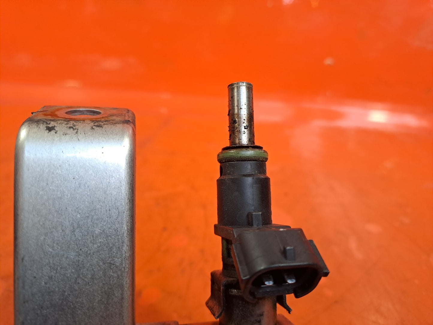 ebay-src:https://i.ebayimg.com/00/s/mtiwmfgxnjaw/z/dioaaoswcfznqtba/$_57.jpg