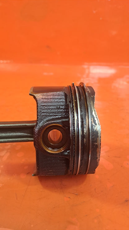 ebay-src:https://i.ebayimg.com/00/s/mtywmfg5mda=/z/a0caaosw5bnndxxt/$_57.jpg