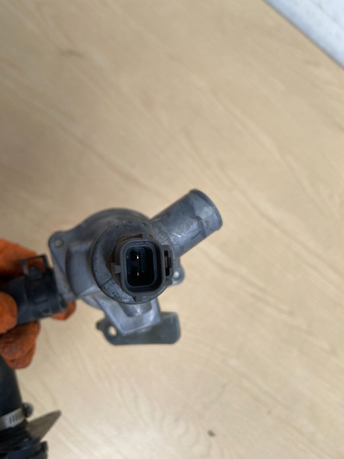 ebay-src:https://i.ebayimg.com/00/s/mtywmfgxmjaw/z/aviaaoswmgrknakw/$_57.jpg
