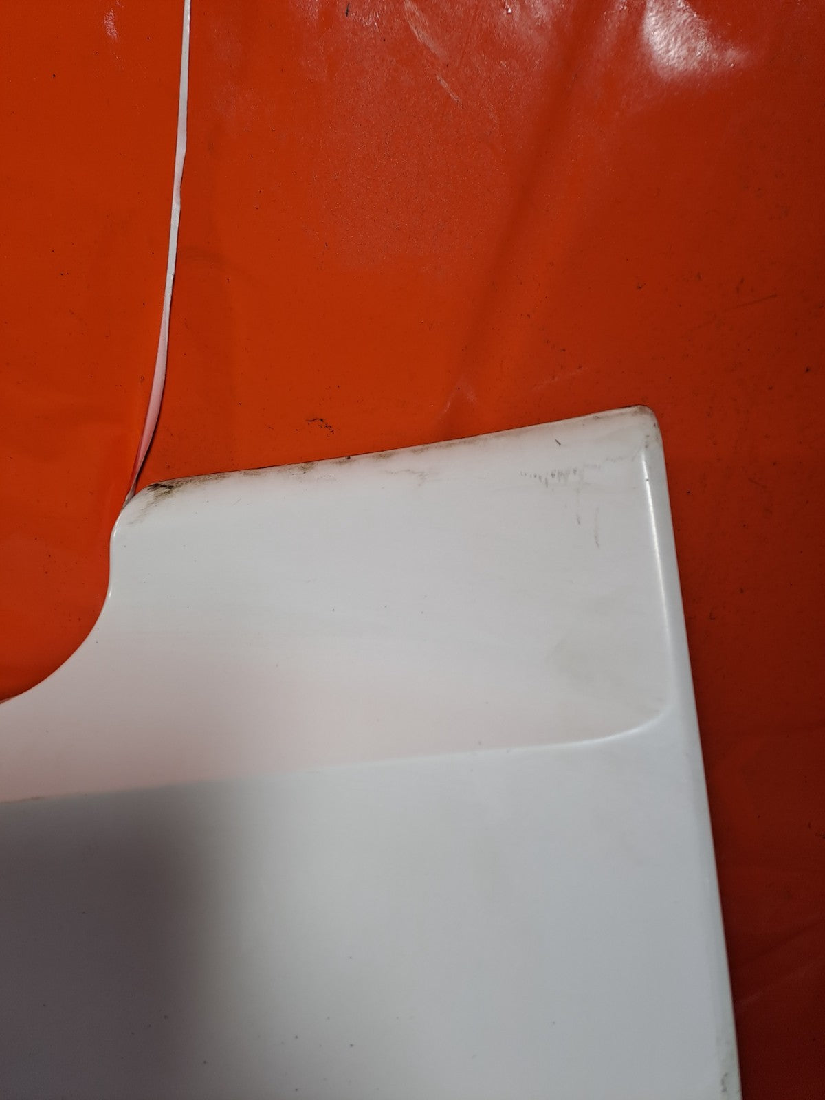 ✅2003 VOLVO FL 5.5 DIESEL CABIN SIDE SPOILER UPPER RIGHT 3181178 + WARRANTY A324 - Image 4