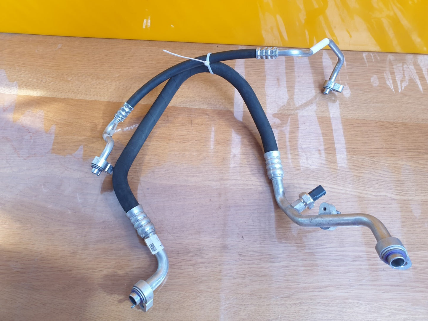 ebay-src:https://i.ebayimg.com/00/s/mtiwmfgxnjaw/z/engaaoswly9lidlt/$_57.jpg