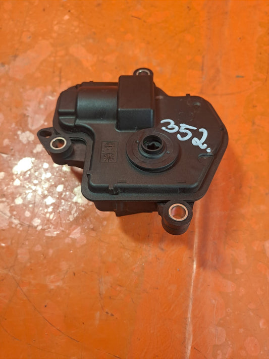 ebay-src:https://i.ebayimg.com/00/s/mtywmfgxmjaw/z/bb4aaeswl~zpnl90/$_57.jpg
