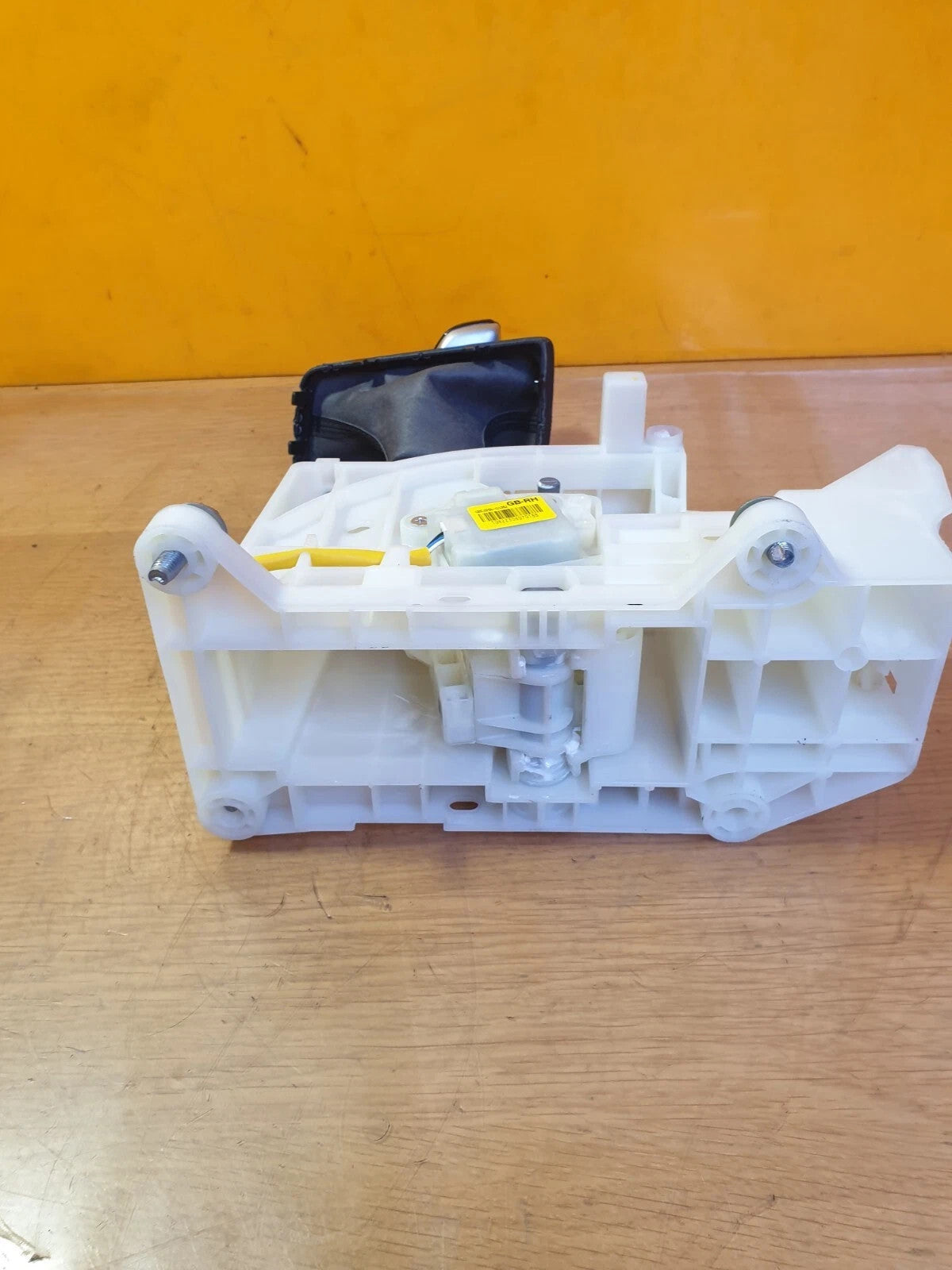 ebay-src:https://i.ebayimg.com/00/s/mtywmfgxmjaw/z/bheaaeswiwrqfyld/$_57.jpg