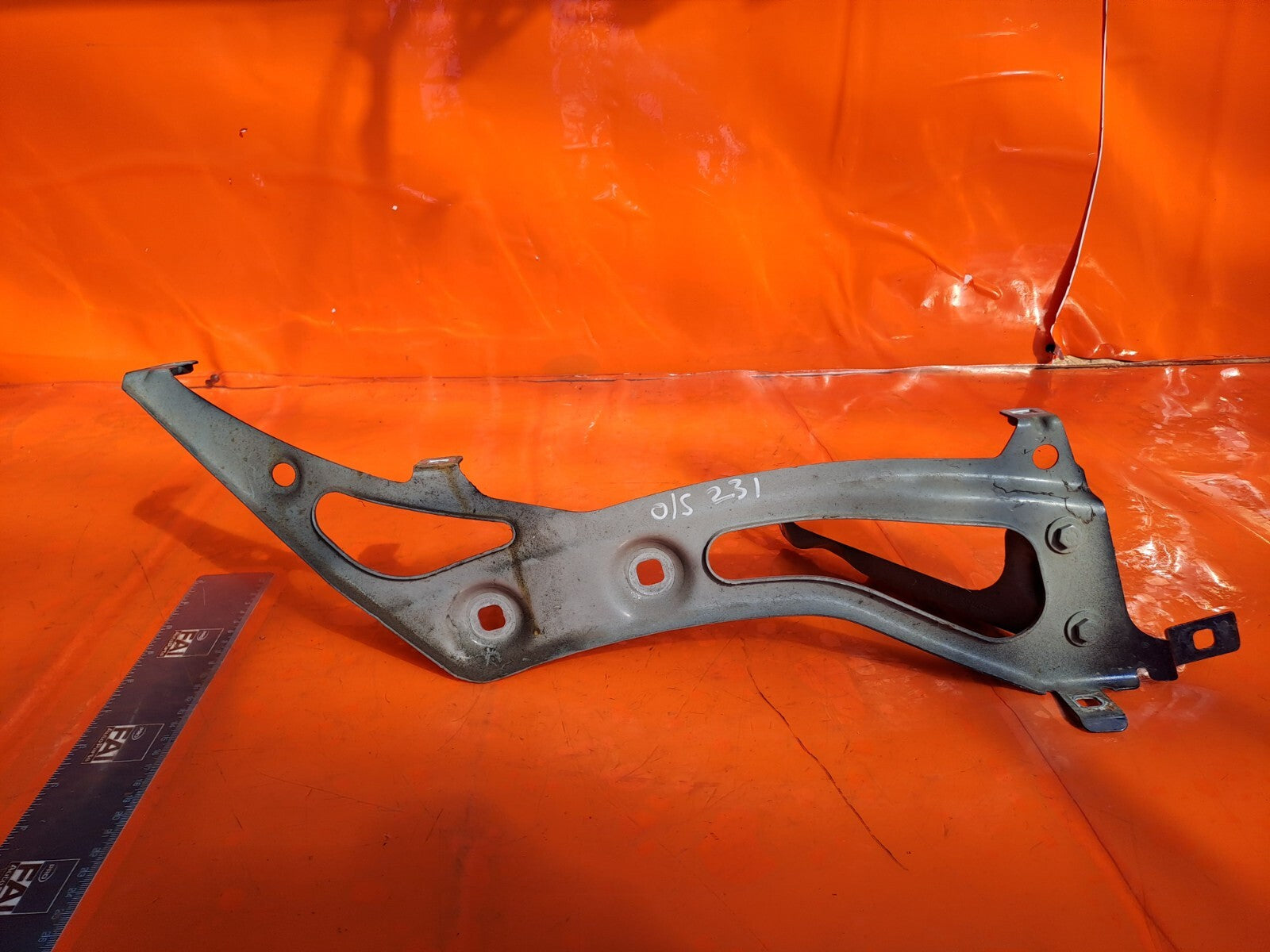 ✅2017 BMW 2 SERIES F45 ACTIVE TOURER FRONT RIGHT FENDER SUPPORT BRACKET 7297202 - Image 6