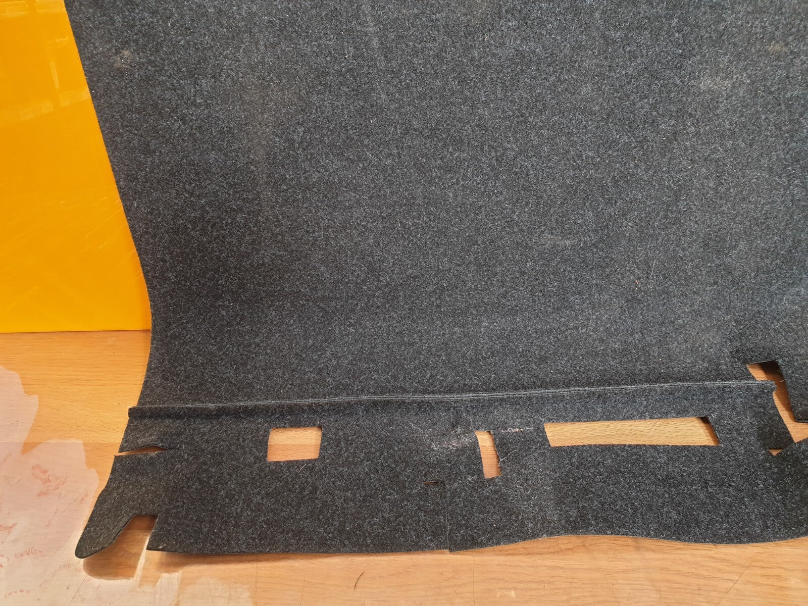 ✅2018 SKODA FABIA MK3 1.0 TSI REAR BOOT FLOOR CARPET 6V6863463F + WARRANTY A095 - Image 3