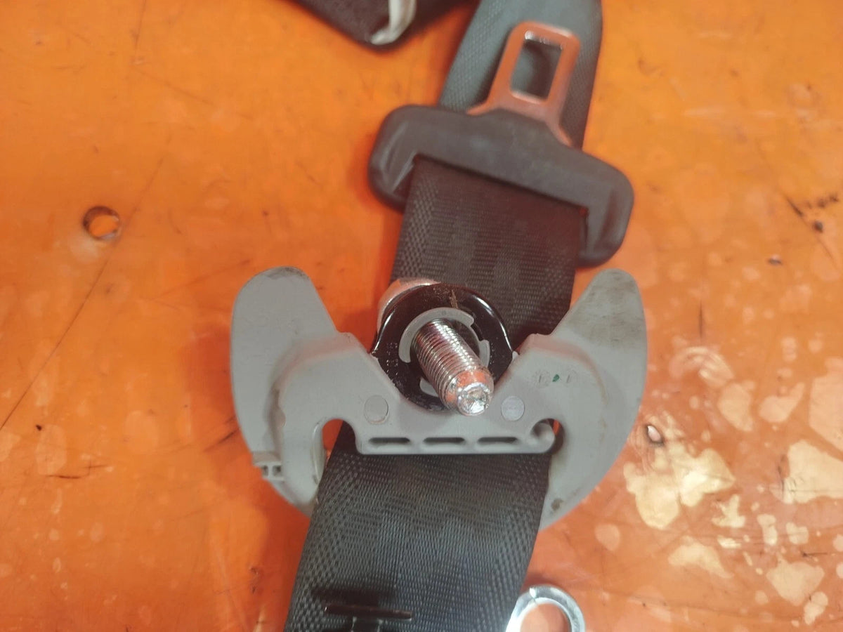 ebay-src:https://i.ebayimg.com/00/s/mtiwmfgxnjaw/z/rhkaaeswik1qmrh9/$_57.jpg