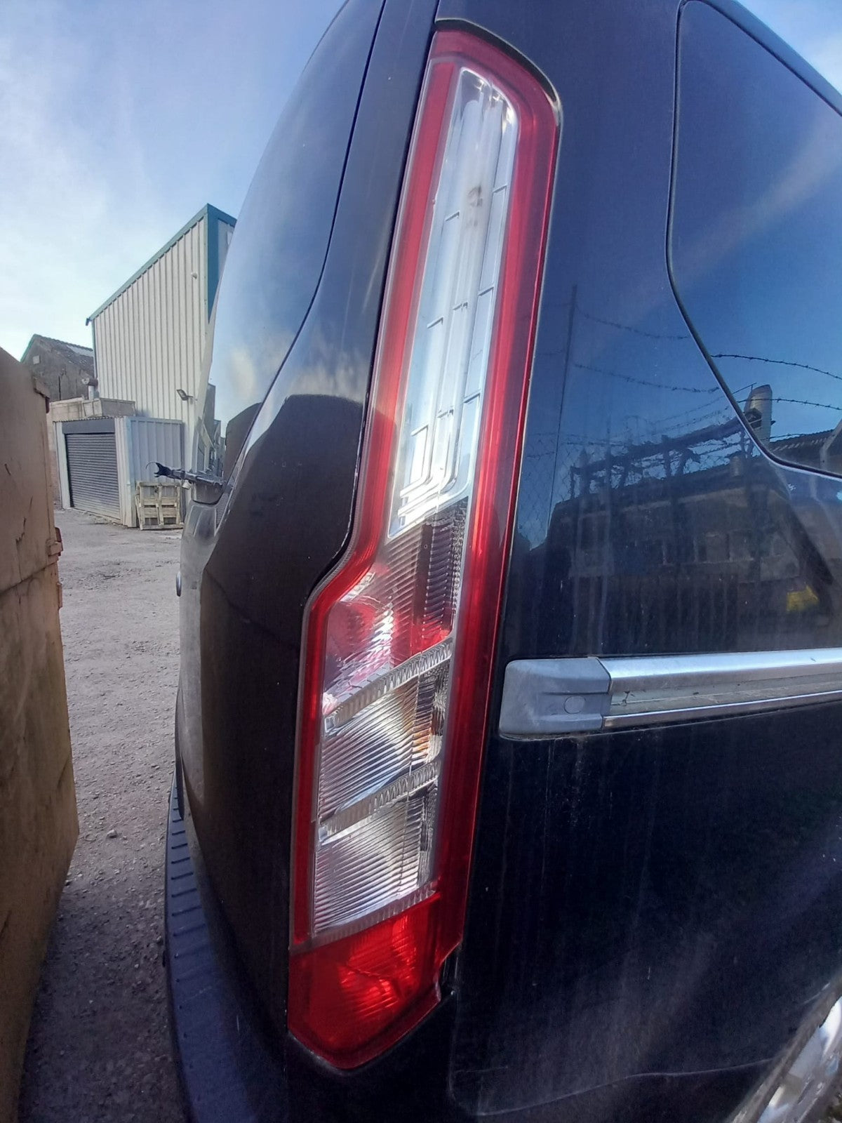 ✅2015 Ford Tourneo Custom Rear Right Tail Light BK21-13404-AJ + Warranty A371 - Image 1