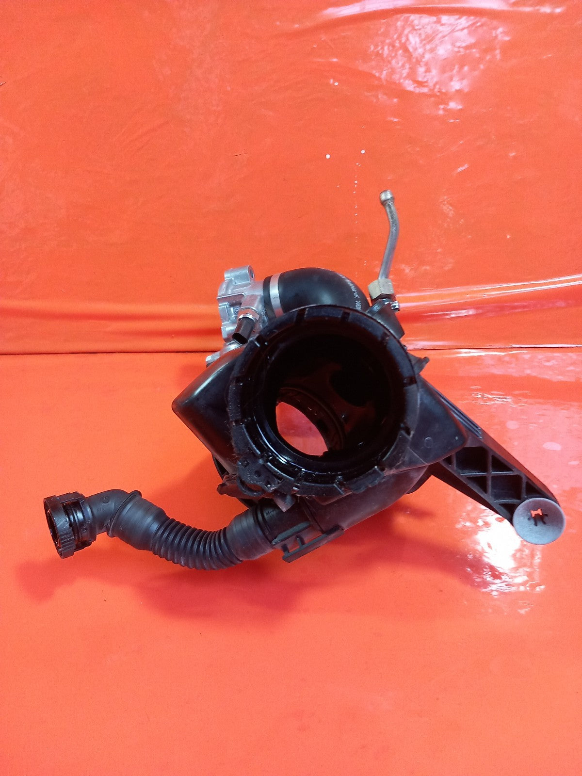 ebay-src:https://i.ebayimg.com/00/s/mtywmfgxmjaw/z/etkaaeswntzqfscl/$_57.jpg