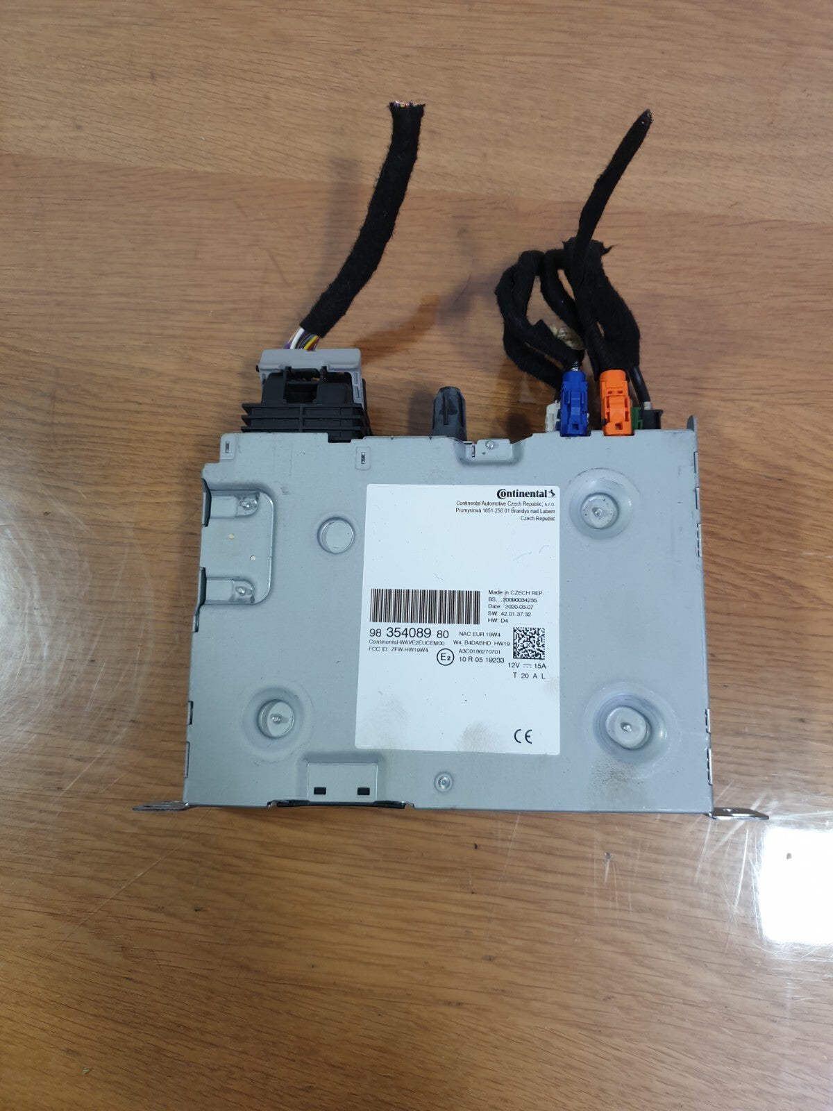 Peugeot 208 2020 Electrique 1 SPEED AUTO ELECTRIC SAT NAV STEREO RADIO HEAD UNIT - Image 1