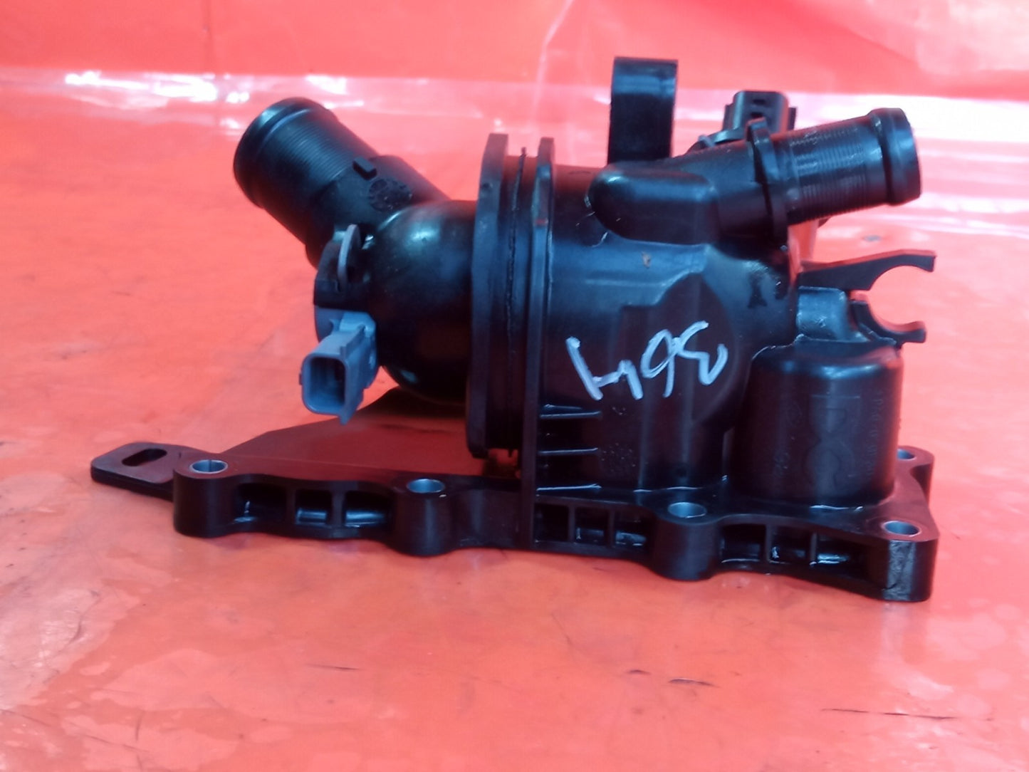 ✅Dacia Duster Journey 1.3 Petrol 2024 H5H490 Coolant Thermostat Housing A364 - Image 8