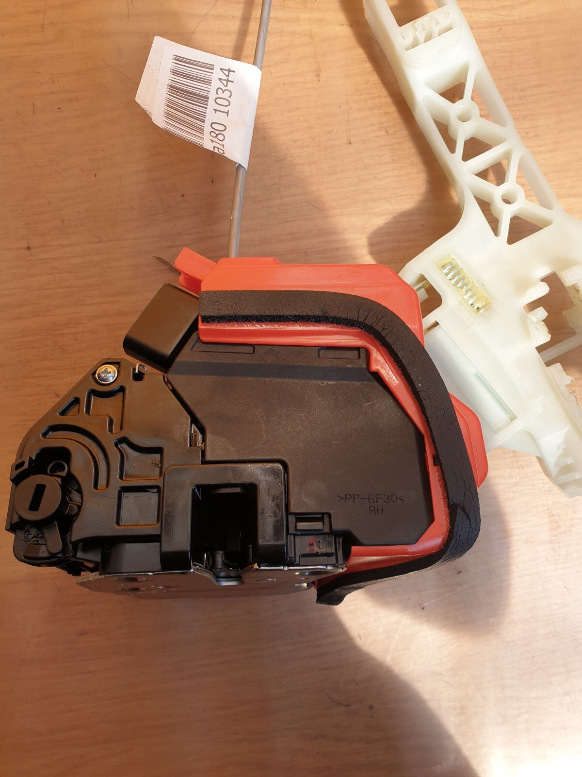 HYUNDAI I20 ULTIMATE 1.0 PETROL 2023 REAR RIGHT DOOR LOCK 81420-Q0100 Warranty - Image 5