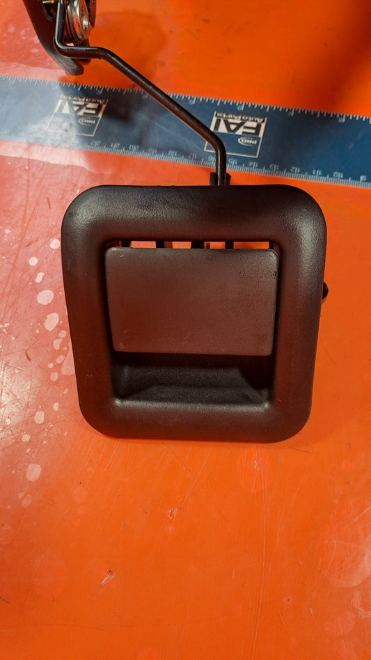 Hyundai I20 Ultimate 1.0 Petrol 2023 Rear Left Seat Lock Mechanism 89342-B9000 - Image 2