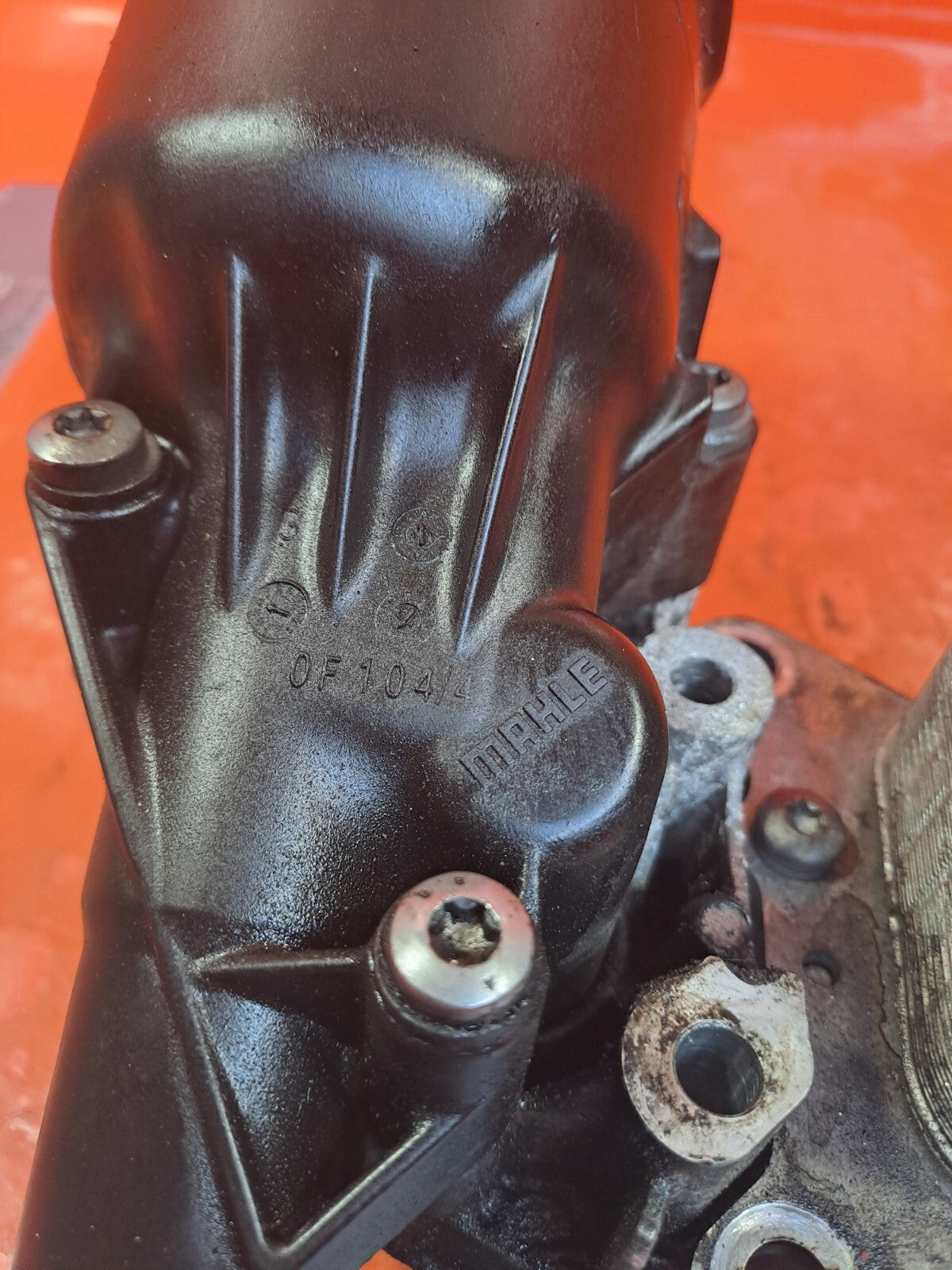 ✅2013 Mercedes E Class W212 2.1D Oil Filter Housing & Cooler A6511800665 A141 - Image 7