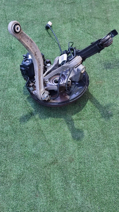 ✅2014 MERCEDES C CLASS W205 REAR RIGHT BRAKE DISK HUB CALIPER ARMS A2053500241 - Image 6