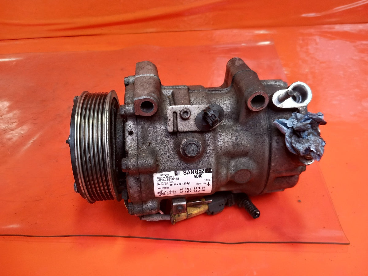 ebay-src:https://i.ebayimg.com/00/s/mtiwmfgxnjaw/z/z34aaeswf5bqgxll/$_57.jpg