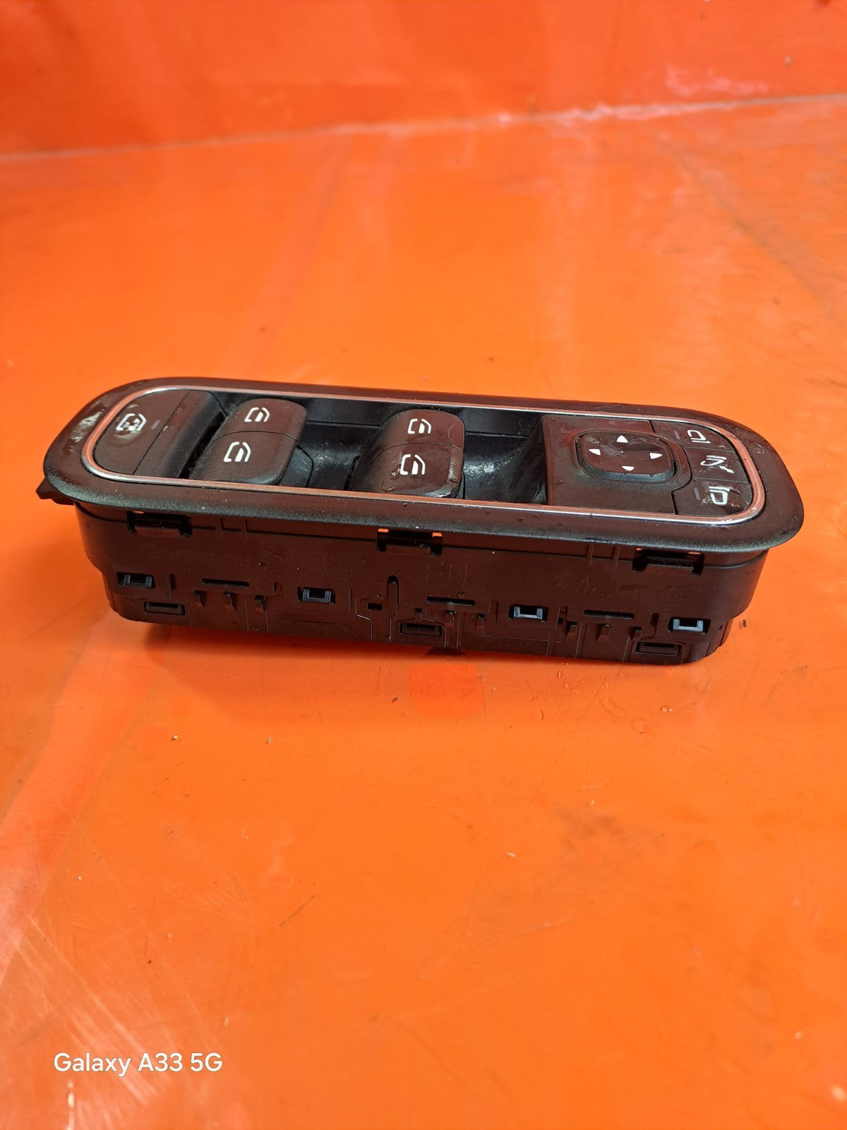 ebay-src:https://i.ebayimg.com/00/s/mtywmfgxmjaw/z/96iaaeswchfoemxp/$_57.jpg