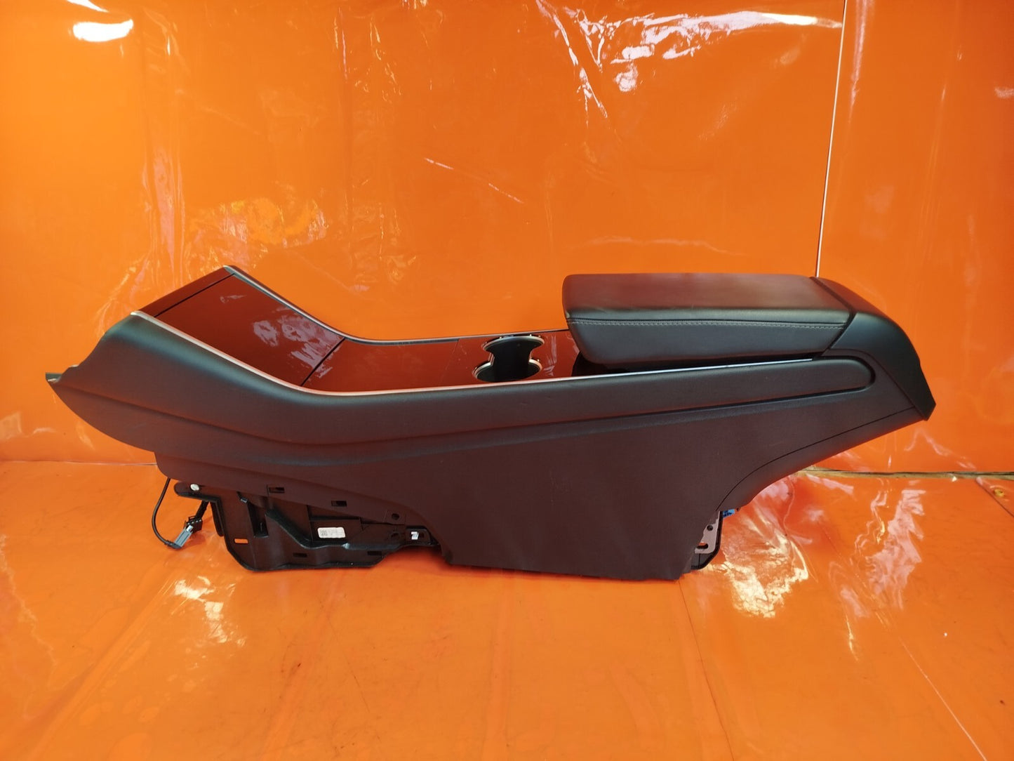 ebay-src:https://i.ebayimg.com/00/s/mtiwmfgxnjaw/z/7bkaaoswh6bn2wv4/$_57.jpg