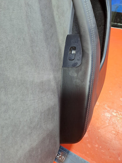 TESLA MODEL 3 LONG 2024 REAR LEFT DOOR CARD 1079742-00-C 1776472-10-B Warranty - Image 6
