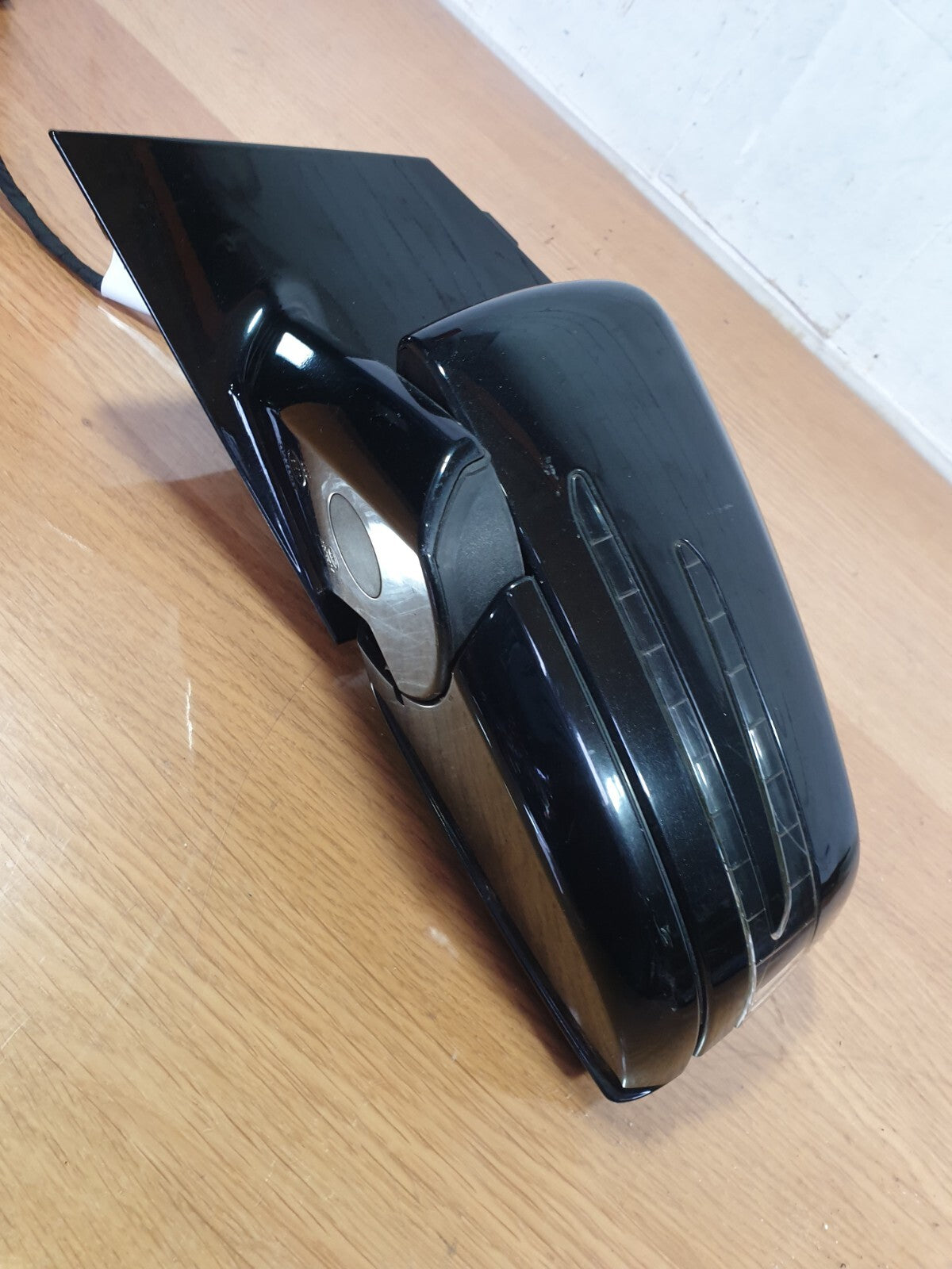 ebay-src:https://i.ebayimg.com/00/s/mtywmfgxmjaw/z/~eqaaoswntjmylkb/$_57.jpg