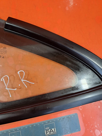 TESLA MODEL 3 LONG 2024 REAR RIGHT QUARTER WINDOW GLASS 43R-011570 1910990-00-C - Image 10
