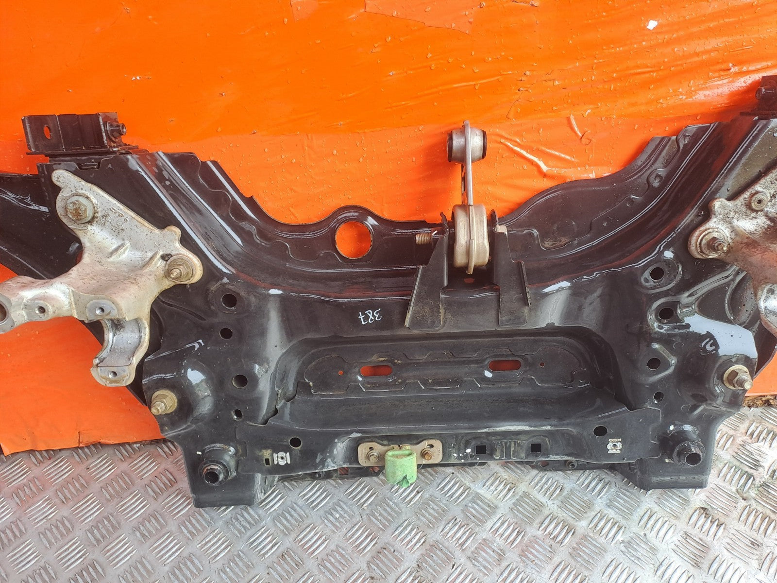 ebay-src:https://i.ebayimg.com/00/s/mtiwmfgxnjaw/z/y0saaeswapbqab1b/$_57.jpg