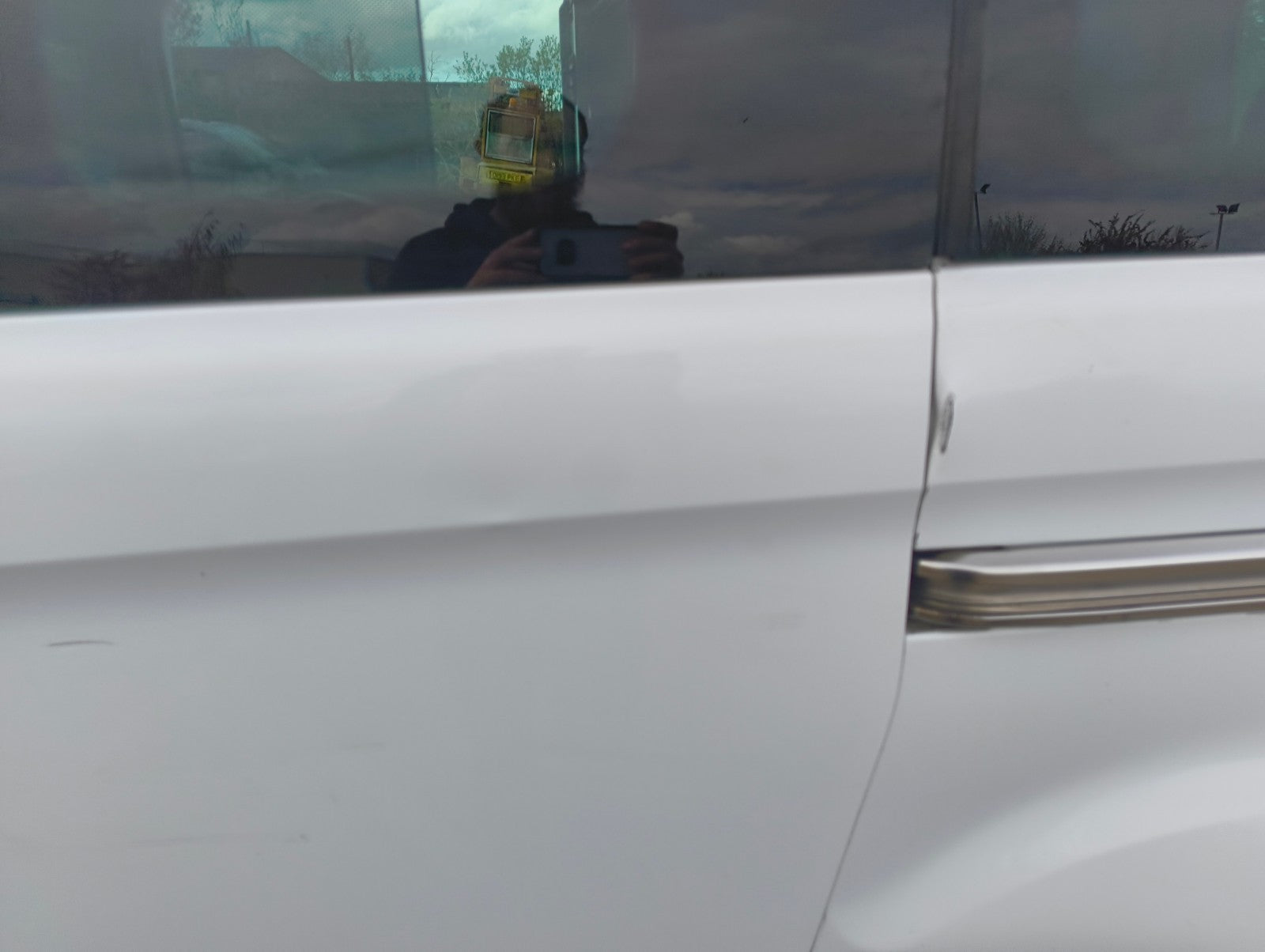 ✅Ford Tourneo Custom 2.2 Diesel 2015 Left Side Sliding Door Bare White Dent A377 - Image 7