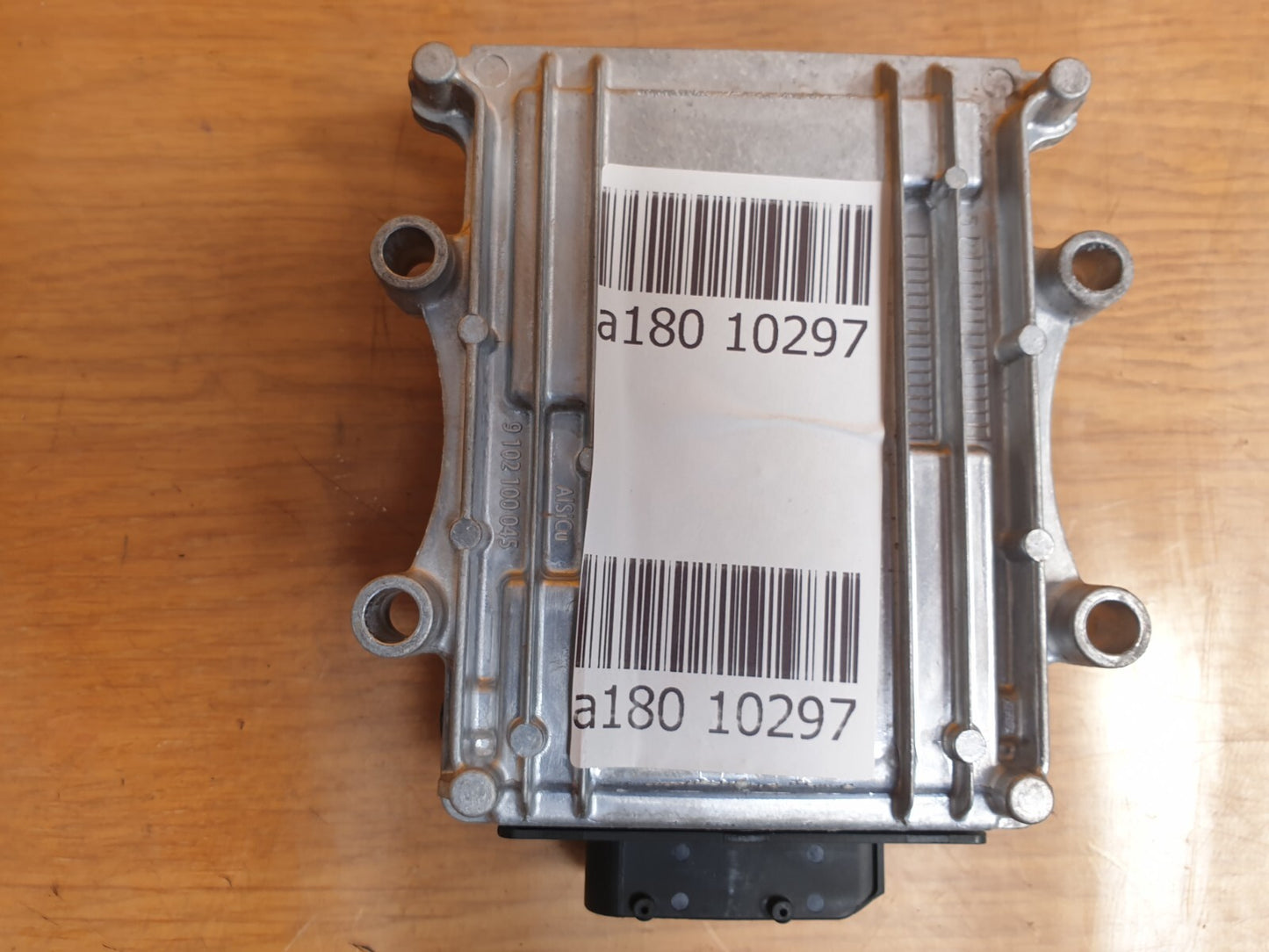 HYUNDAI I20 Ultimate 1.0 Petrol 2023 6 HYBRID ENGINE CONTROL MODULE 9002130081KE - Image 9