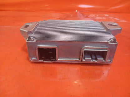 Land Rover Defender L663 3.0 Diesel 2025 Power Inverter Module JPLA14F722AB A396 - Image 4