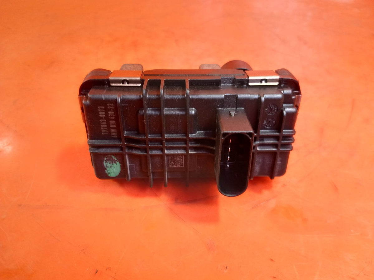 ebay-src:https://i.ebayimg.com/00/s/mtiwmfgxnjaw/z/ufsaaeswsorqik7n/$_57.jpg