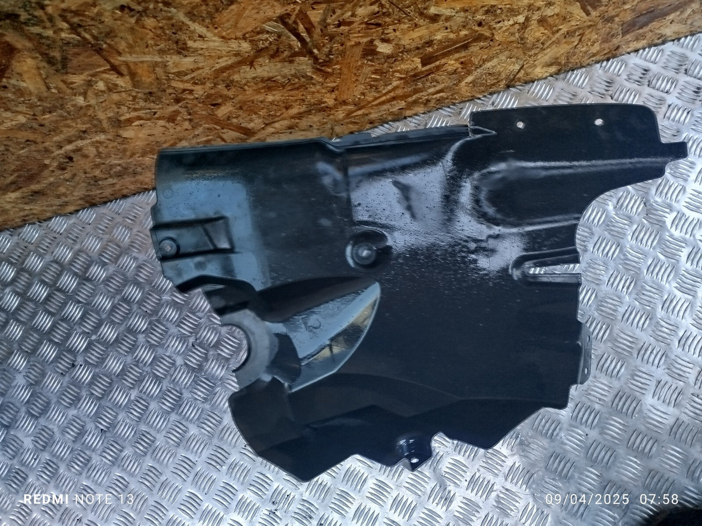 ✅Volkswagen Crafter Cr35 2015 2.0 Diesel FRONT LEFT REAR SECTION ARCH LINER A277 - Image 10