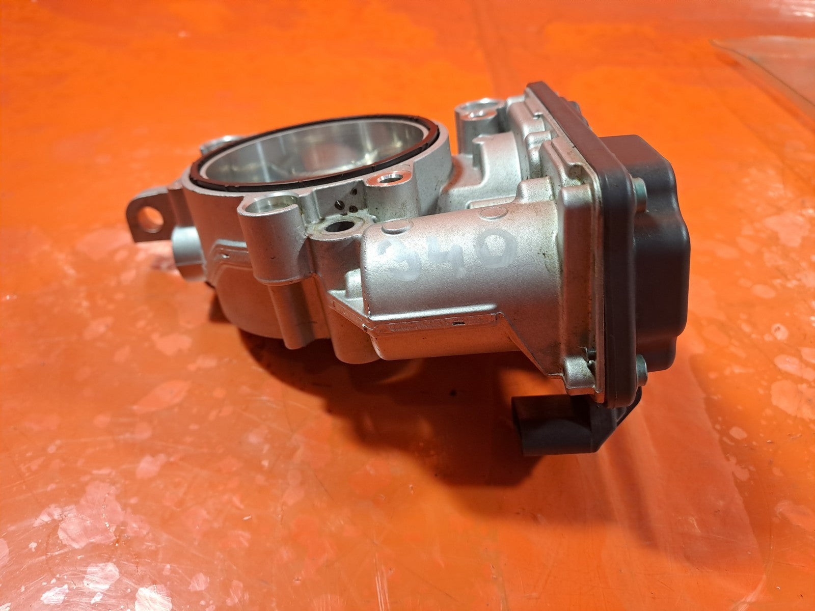 ebay-src:https://i.ebayimg.com/00/s/mtiwmfgxnjaw/z/qvqaaeswsprpalv3/$_57.jpg