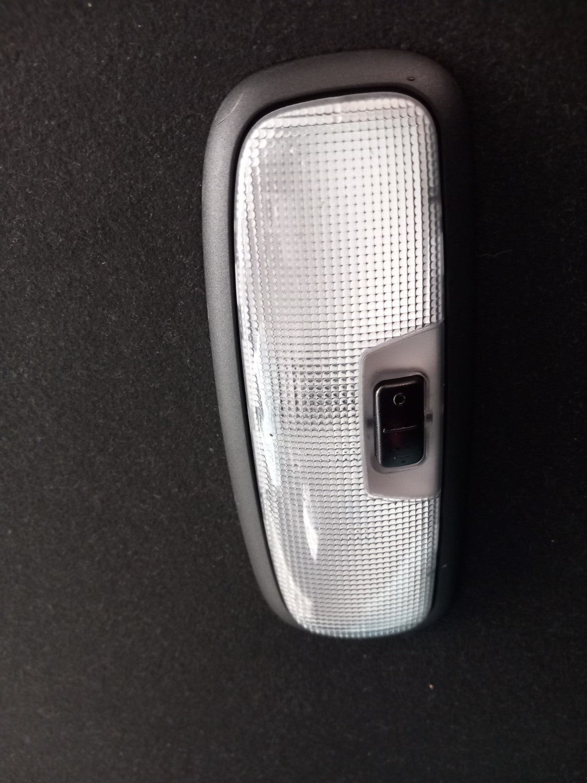 2021 Ford Ranger Wildtrak Interior Roof Reading Light Rear Warranty A418 - Image 3