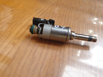 AUDI A1 SPORT 1.4 PETROL 2018 FUEL INJECTOR 0261500477 Warranty A087 - Image 4