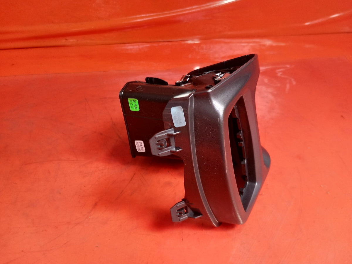 ebay-src:https://i.ebayimg.com/00/s/mtiwmfgxnjaw/z/0eiaaeswitnqgw-h/$_57.jpg