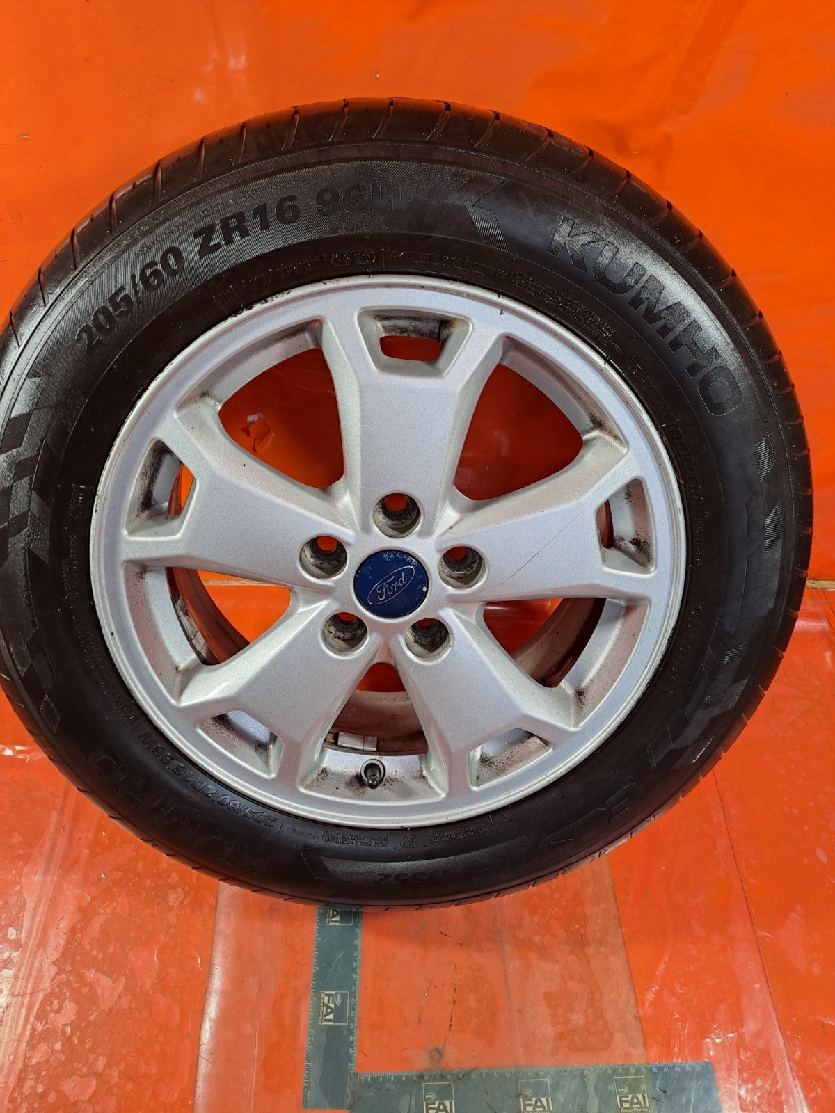 ✅2015 FORD TRANSIT CONNECT V408 ALLOY WHEEL WITH TYRE 205/60 R16 DT11-AC A355 - Image 3
