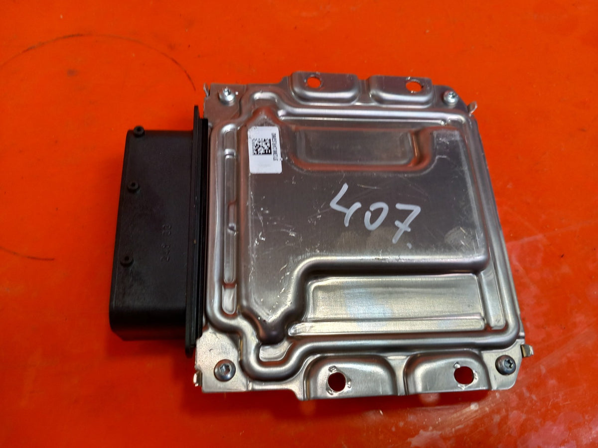 ebay-src:https://i.ebayimg.com/00/s/mtiwmfgxnjaw/z/oukaaeswfovqzlze/$_57.jpg