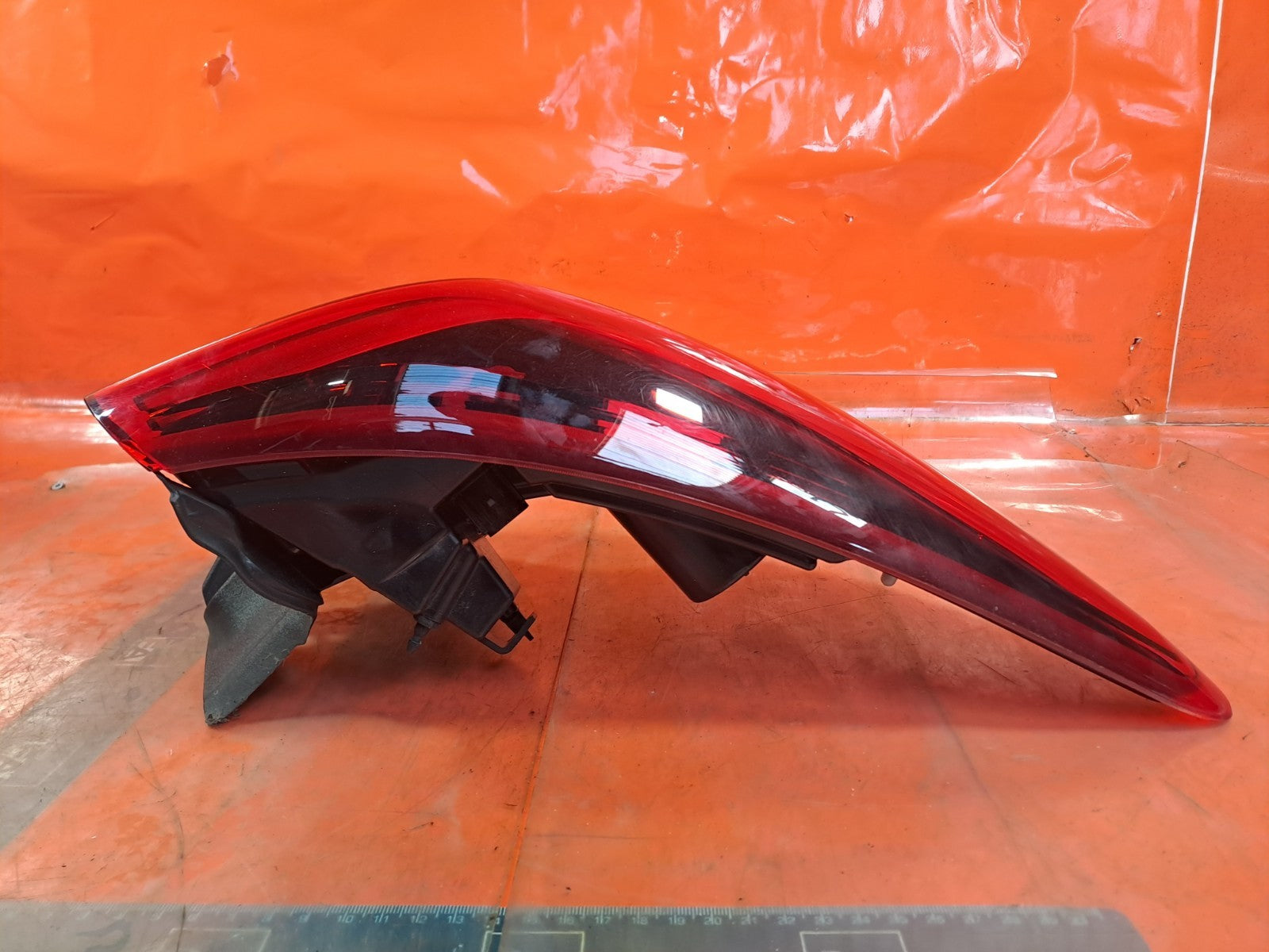 ebay-src:https://i.ebayimg.com/00/s/mtiwmfgxnjaw/z/l-4aaeswc99pswxg/$_57.jpg