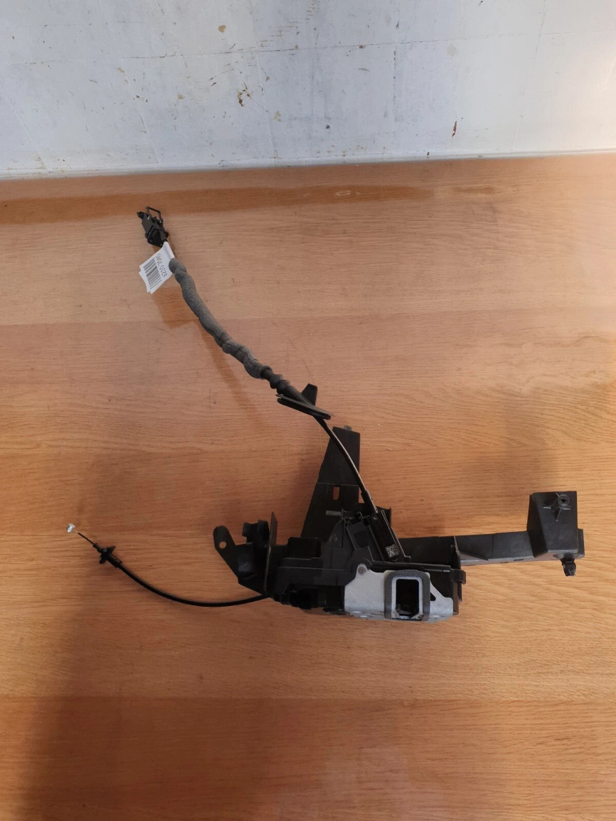 Ford Fiesta St-Line 1.0 Petrol 2022 Front Left Door Lock H1BBA218A00AE A210 - Image 2