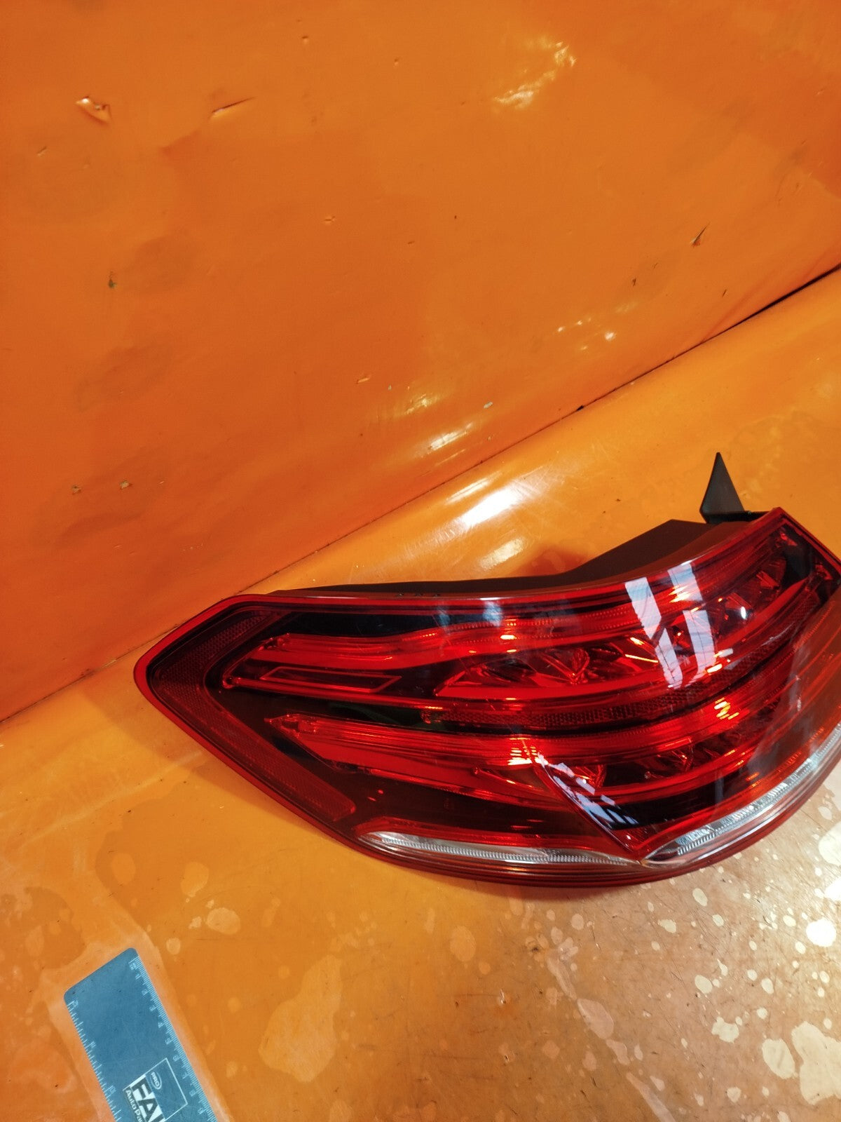 ✅Mercedes E-Class W212 2013 Rear Left Tail Light A2129060557 + Warranty A109 - Image 7