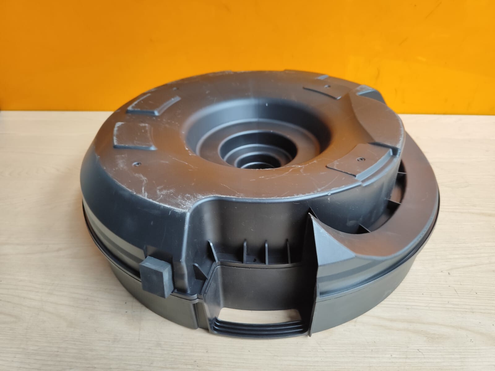 AUDI A6 S LINE 2.0 DIESEL 2019 REAR BOOT SUBWOOFER SPEAKER 4K0035913 A040 - Image 8